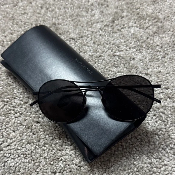 Saint Laurent Round Sunglasses - Picture 7 of 10